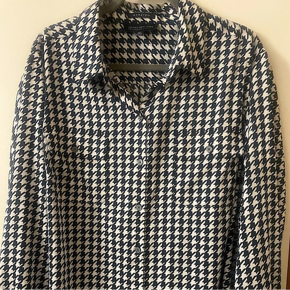 Jones New York (22W Plus) Stretch Black & White Houndstooth Collared Shirt - Picture 2 of 9